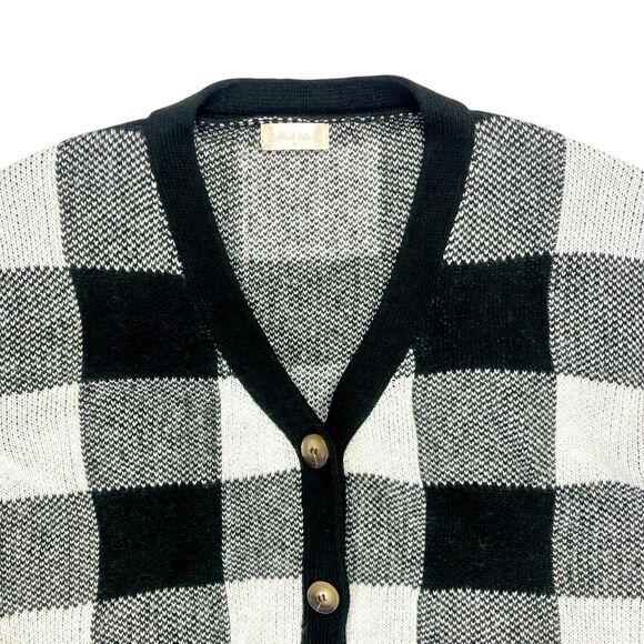 Altar'd State Cardigan Sweater Womens M Black White Checked Classic Chunky Knit - Picture 4 of 16
